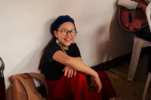 Lee más sobre el artículo El Arte de Crecer: Actividades de Arte y Música para Niños