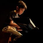 Cómo se construye un músico: La magia de las clases virtuales de música
